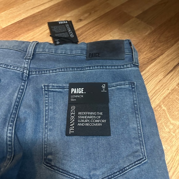PAIGE Women’s Blue Jeans - Picture 2 of 3